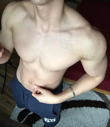 OnlyFans cuenta oxytcn header 2