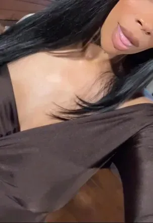 OnlyFans cuenta ebonykinkyqueen avatar 1