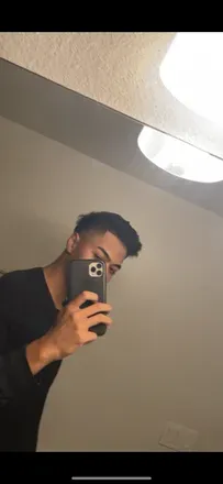 OnlyFans account  closedidentity avatar 1