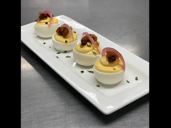 OnlyFans cuenta theroamingchef header 2