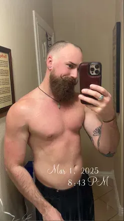 OnlyFans cuenta bad_n_bearded avatar 1