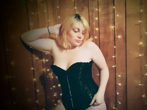 OnlyFans cuenta nikki_rae192 avatar 1