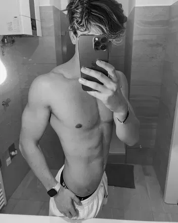 OnlyFans cuenta mad_mathew avatar 1