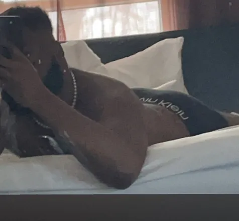OnlyFans cuenta mrchocolate1995 header 2