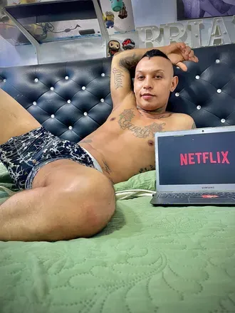 OnlyFans cuenta bryan_19952 avatar 1