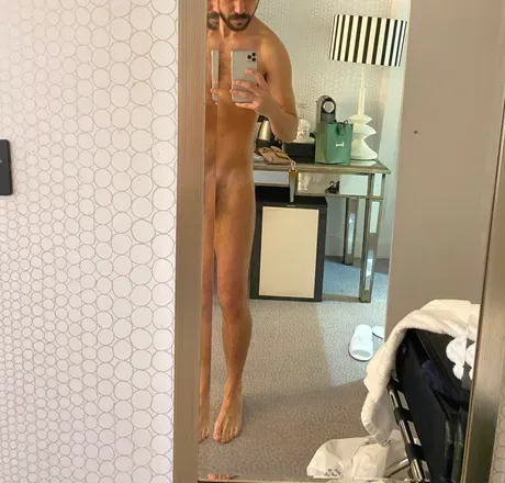 OnlyFans account  italianbv avatar 1
