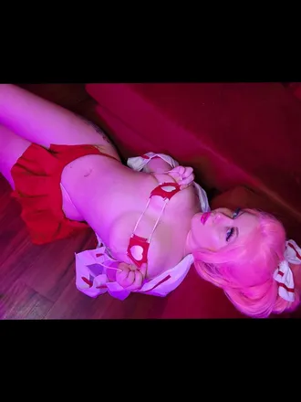OnlyFans cuenta pennyaphrodite header 2