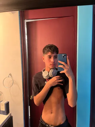 OnlyFans cuenta angel_zordy header 2