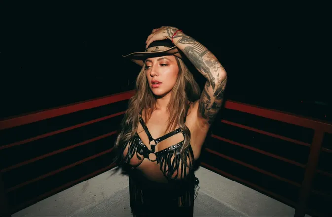 OnlyFans cuenta avathevillain header 2