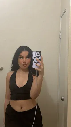 OnlyFans cuenta foreignbratzdoll05 avatar 1