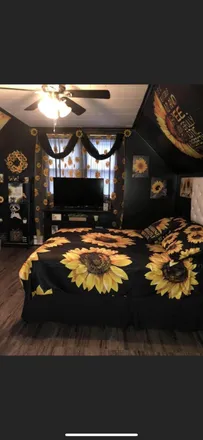 OnlyFans cuenta sunflower_love header 2