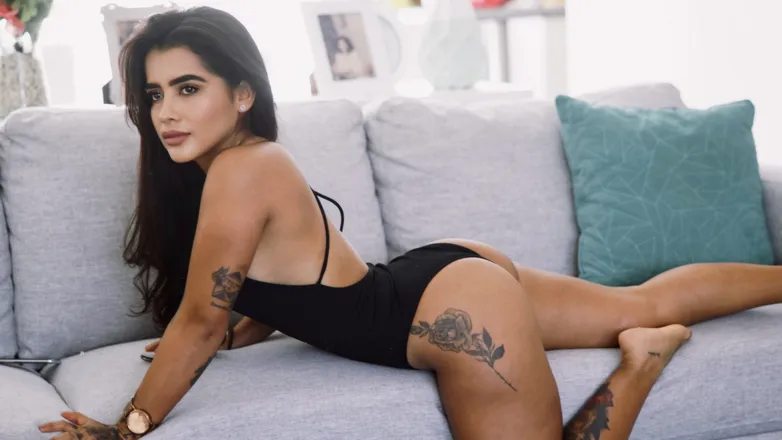 OnlyFans cuenta xitplmq header 2