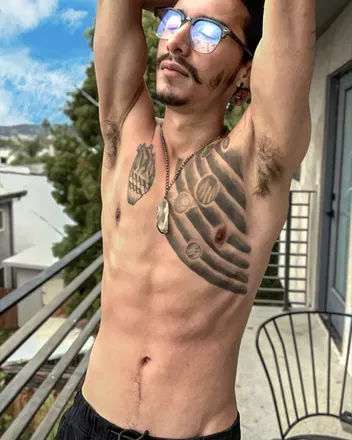 OnlyFans account  existephobia avatar 1