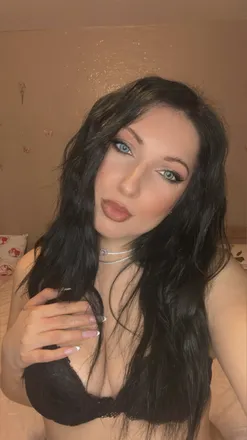 OnlyFans account  porcicomodi header 2