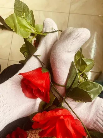 OnlyFans cuenta hidden_rose23 avatar 1
