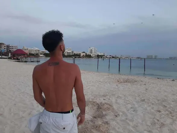 OnlyFans account  k_lein header 2