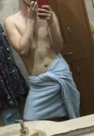 OnlyFans account  rainbowsguy avatar 1