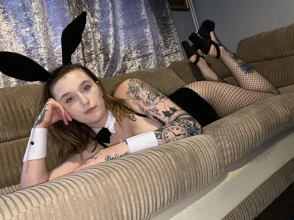 OnlyFans cuenta misslouise21 avatar 1