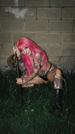 OnlyFans account  arachnie header 2