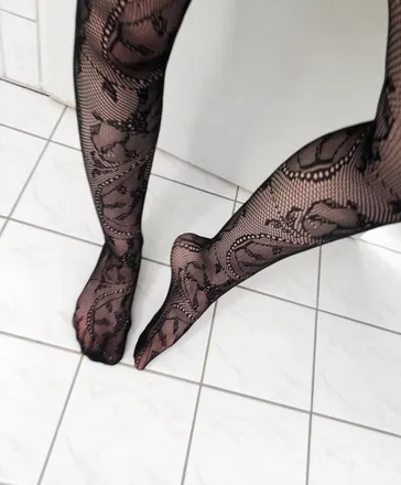 OnlyFans cuenta footmodel-gika header 2