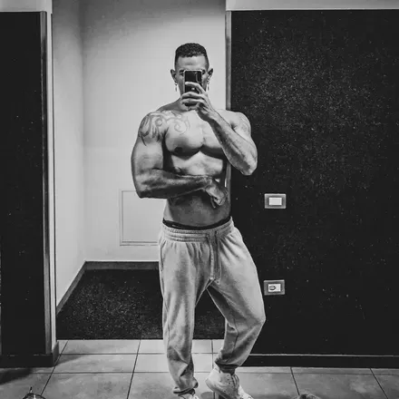 OnlyFans cuenta loboloco96 header 2