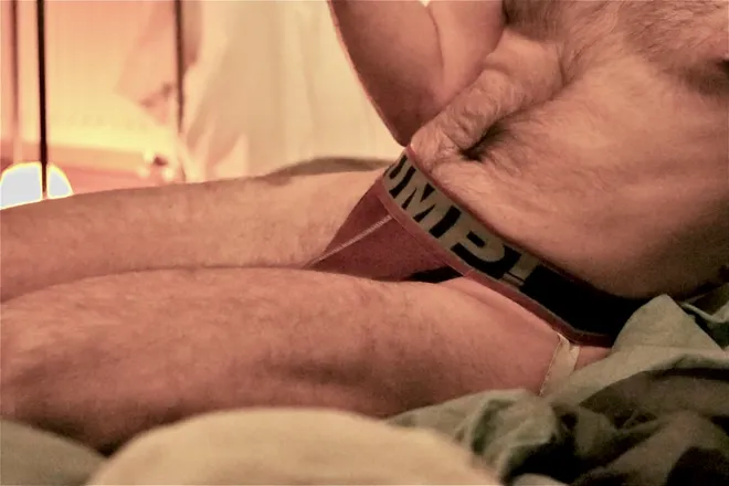 OnlyFans account  sendrum header 2