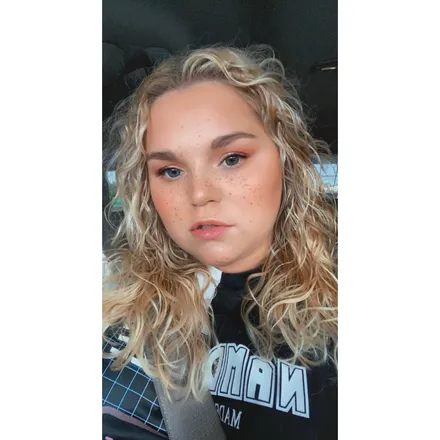 OnlyFans cuenta addison_brunner header 2