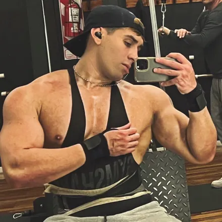 OnlyFans cuenta lucaslia header 2