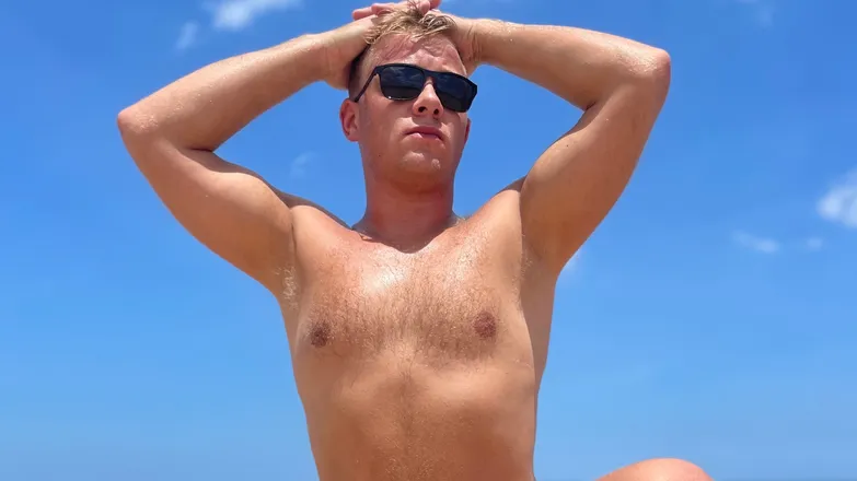 OnlyFans cuenta xchase.94 header 2