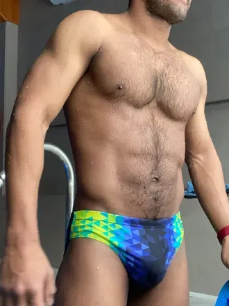 OnlyFans cuenta superlatinxl avatar 1