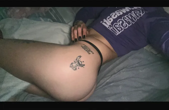 OnlyFans cuenta colorada_big_ass header 2