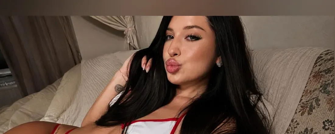 OnlyFans account  honney_aly header 2