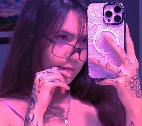OnlyFans account  violletskyy avatar 1