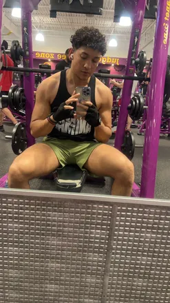OnlyFans cuenta sexyflakoboy header 2