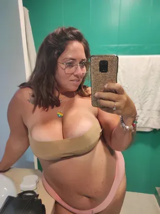OnlyFans cuenta lorenamodelplus header 2