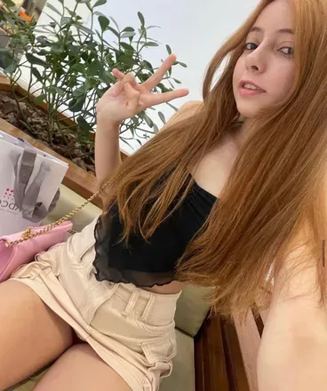 OnlyFans cuenta carolinelopez809 header 2