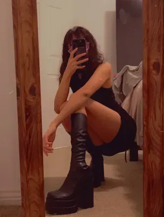 OnlyFans account  vane.111 avatar 1