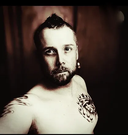 OnlyFans account  squarejb header 2