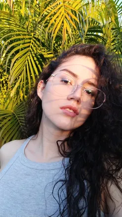 OnlyFans cuenta yourchicsam header 2