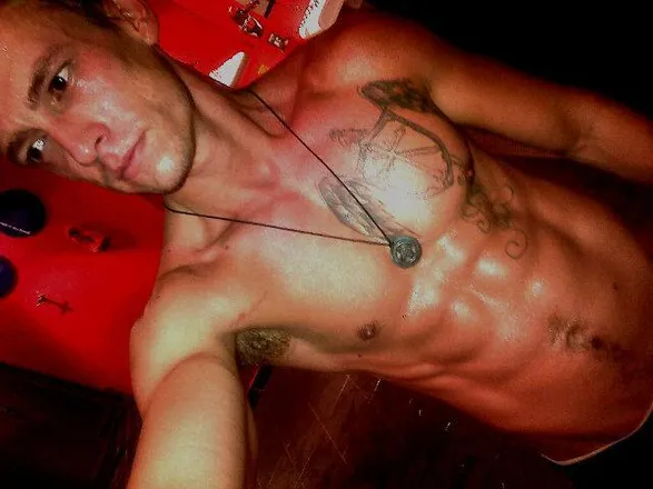 OnlyFans cuenta david.croft header 2