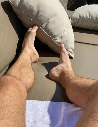 OnlyFans account  feetpleasurexxx avatar 1
