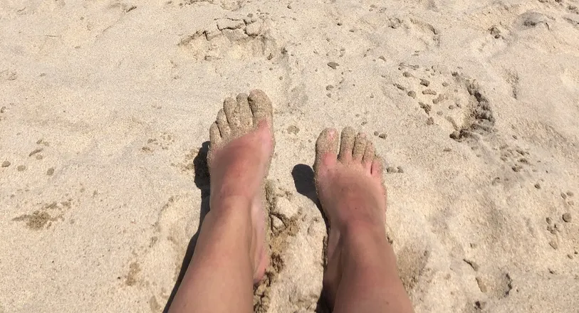 OnlyFans cuenta molllliesfeet header 2