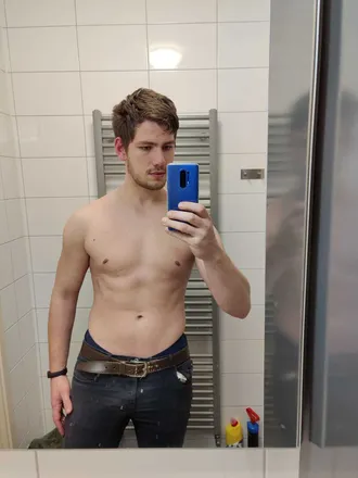 OnlyFans cuenta bodybuildingbikerboy header 2