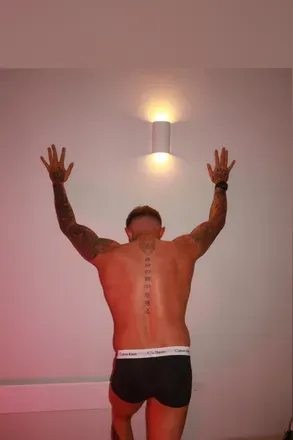 OnlyFans cuenta mjuk99_official header 2