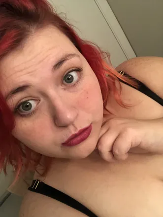 OnlyFans cuenta thickitten96 header 2