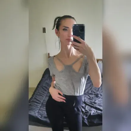 OnlyFans cuenta petite_in_places avatar 1