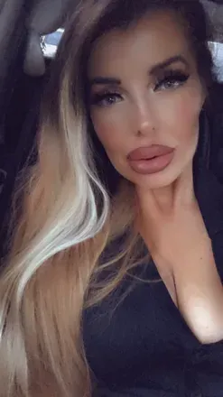 OnlyFans cuenta jenniferkrista avatar 1