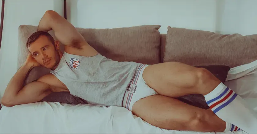 OnlyFans cuenta tj8hung header 2