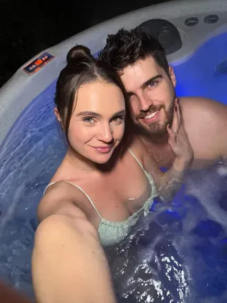OnlyFans cuenta bootyandthebeast69 avatar 1