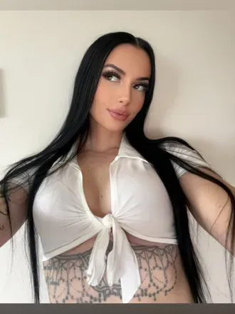 OnlyFans account  badbbysky avatar 1